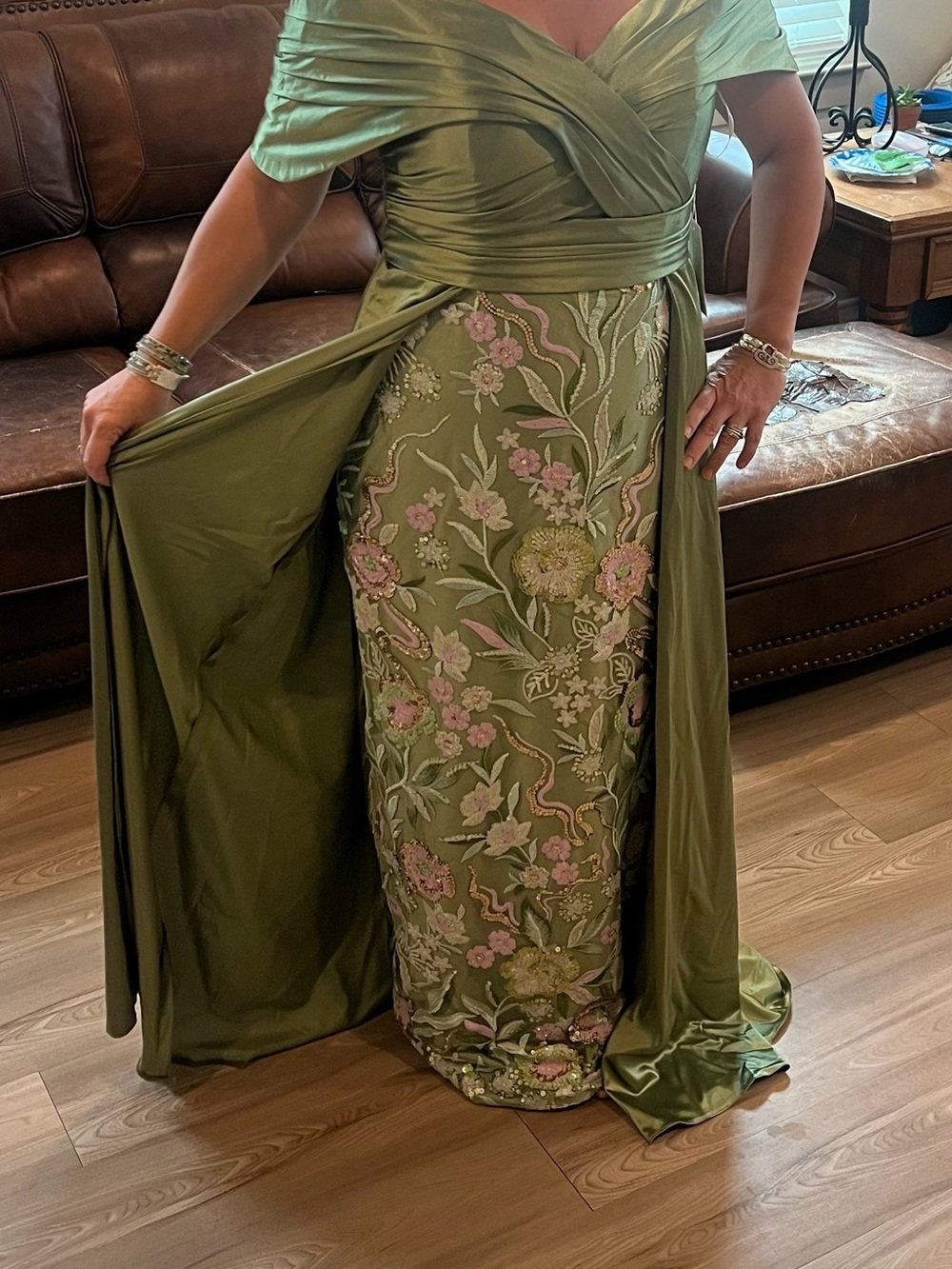 Off-Shoulder Olive Floral Embroidered Evening Gown - Picture 6 of 7